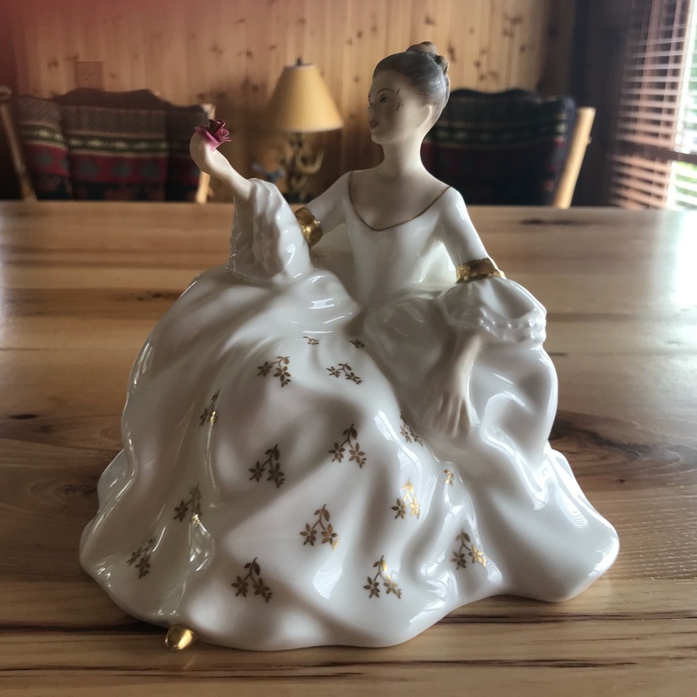 Royal Doulton figurine
